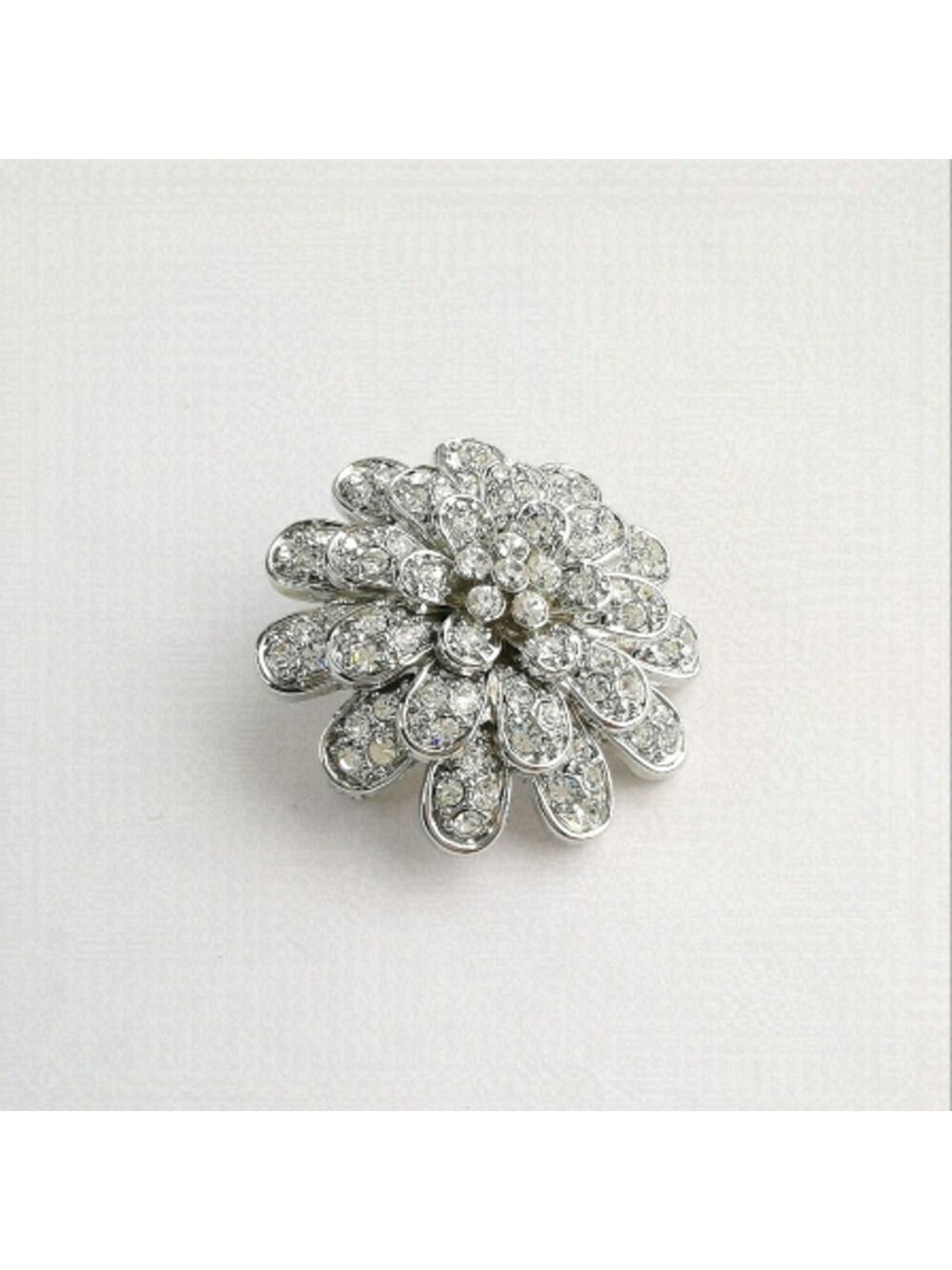 Nwt Chrysanthemum Flower crystal brooch pin silver tone